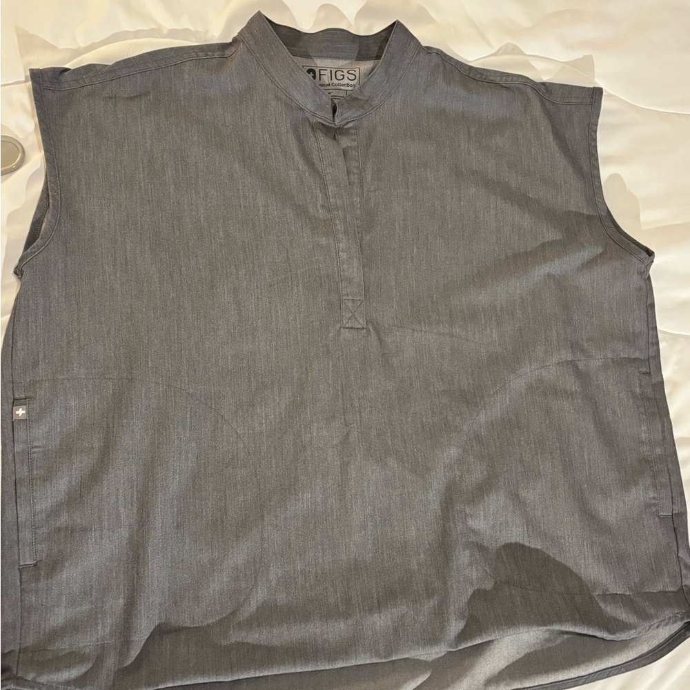 Figs women's scrub TOP ONLY